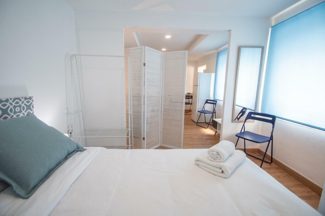Apartamento Aires Mediterraneos Apartment Cadiz Ngoại thất bức ảnh