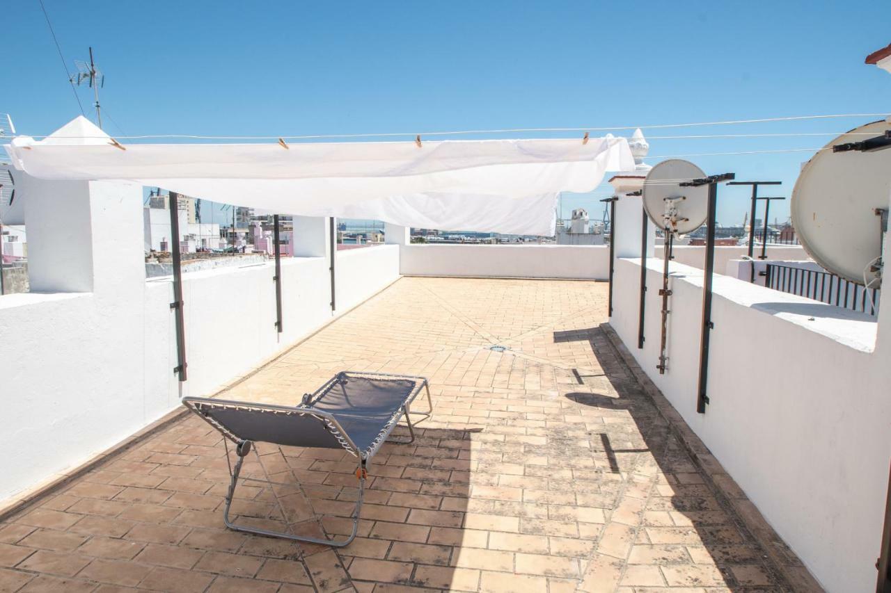 Apartamento Aires Mediterraneos Apartment Cadiz Ngoại thất bức ảnh